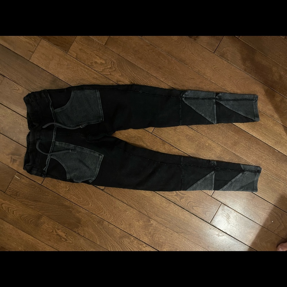 Free people pocketed leggings